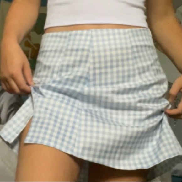 plaid patterned skirt - Picture 3 of 3